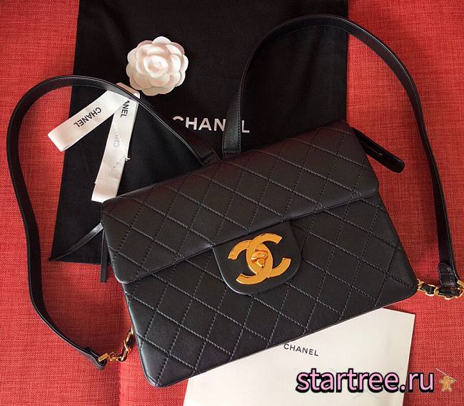 CHANEL | Vintage Black Quilted Lambskin Flap Bag - 28x8x20cm - 1