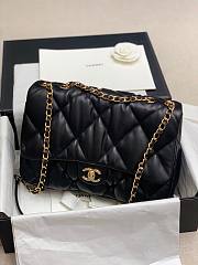 Chanel | Large Calfskin Bubbly Flap Bag Black - AS2234 - 29.5x20x12.5cm - 4