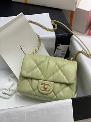 Chanel | Calfskin Bubbly Flap Bag - AS2232 - 19x14.5x8.5cm - 4