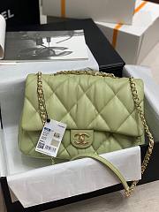 Chanel | Large Calfskin Bubbly Flap Bag - AS2232 - 29.5x20x12.5cm - 6