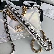 Chanel | 19 Woc Wallet On Chain White- AP0957 - 19cm - 2