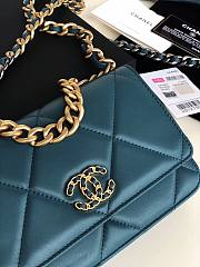 Chanel | 19 Classic Leather Chain Wallet Blue- AP0957 - 19x11.5x7cm - 3