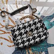 Chanel | 19  Flap Bag in Houndstooth Tweed - 30cm - 5