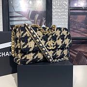 Chanel | 19  Flap Bag in Houndstooth Tweed Brown - 30x9x19cm - 5