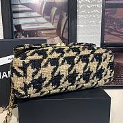 Chanel | 19  Flap Bag in Houndstooth Tweed Brown - 30x9x19cm - 6