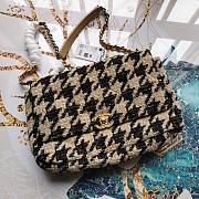 Chanel | 19  Flap Bag in Houndstooth Tweed Brown - 36cm - 2