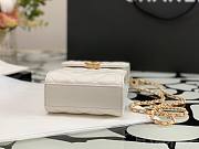 CHANEL | Clutch With Chain White - AP2291 - 15.3 × 10.5 × 6.5 cm - 6