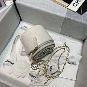 CHANEL | Small Vanity With Chain White - AP2193 - 9 × 10 × 10 cm - 4