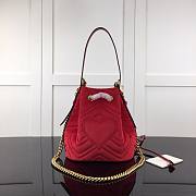 GUCCI | GG Marmont Quilted Velvet Bucket Red Bag - 525081 - 21x22x11cm - 4