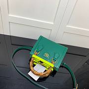 Gucci | Diana Mini Emerald Green Tote Bag - 655661 - 20x16x10cm - 5