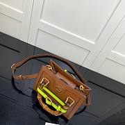 Gucci | Diana Mini Brown Tote Bag - 655661 - 20x16x10cm - 2