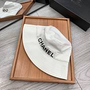 CHANEL | White Hat - AA7574 - 2