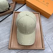Louis Vuitton | Beige Hat - 1