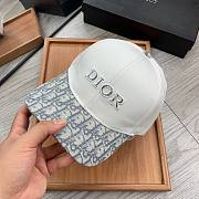 DIOR | White/ Oblique Hat - 5