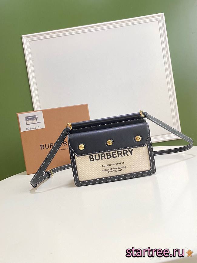 BURBERRY | Mini Black Horseferry Print Title Bag - 19 x 5 x 15cm - 1