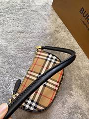 BURBERRY | Vintage Check Cotton Olympia Pouch - 21 x 4 x 12.2 cm - 3