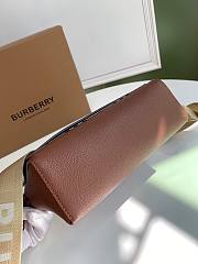 BURBERRY | Leather and Vintage Check Note Crossbody Bag - 25 x 8.5 x 18cm - 6
