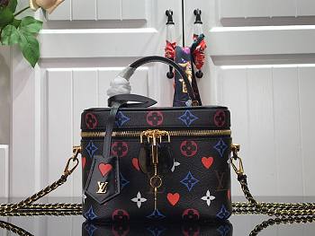 Louis Vuitton | GAME ON VANITY PM - M57482 - 19 x 13 x 11 cm