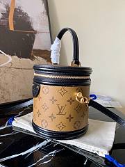 Louis Vuitton | Cannes - M43986 - 15x17x15cm - 2