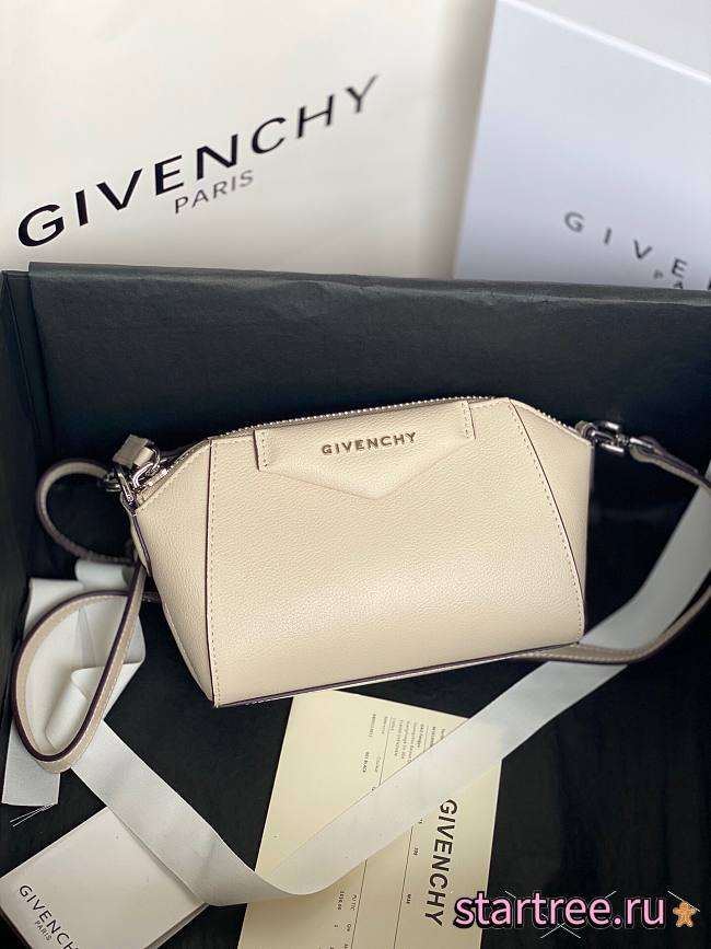 GIVENCHY | Antigona Nano Beige Bag In Grained -  BBU017 - 18x13x7cm - 1