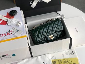 CHANEL | Mini Classic Flap Bag Dark Green Patent/ Golden Metal - A69900 - 20cm