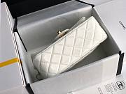 CHANEL | Mini Classic Flap Bag White Patent/ Golden Metal - A69900 - 20cm - 4