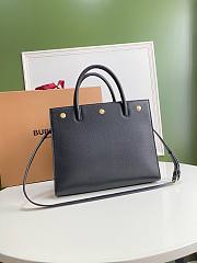 BURBERRY | Small Black Leather Two-handle Title Bag - 34 x 15 x 25cm - 5