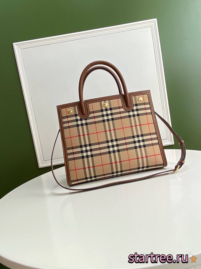 BURBERRY | Small Vintage Check Two-handle Title Bag - 34 x 15 x 25cm - 1