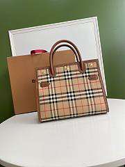 BURBERRY | Small Vintage Check Two-handle Title Bag - 34 x 15 x 25cm - 2