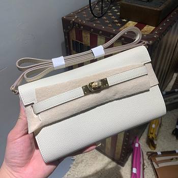 Hermès | Kelly Classique To Go Wallet White - 20.5x11x2cm