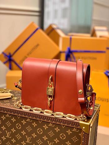 Louis Vuitton | Rendez-Vous Red Bag - M57743 - 17 x 22 x 7cm