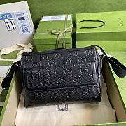 GUCCI | GG embossed messenger black bag - ‎658565 - 29×22×9.5cm - 1