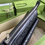 GUCCI | GG embossed messenger black bag - ‎658565 - 29×22×9.5cm - 6