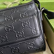 GUCCI | GG embossed messenger black bag - ‎658565 - 29×22×9.5cm - 2