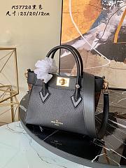 Louis Vuitton | On My Side PM  - M57728 - 25 x 20 x 12cm - 1