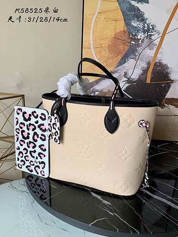 Louis Vuitton | Neverfull MM Creme Monogram M58525