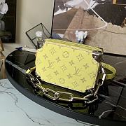 Louis Vuitton | Mini Soft Trunk bag yellow - M80816 - 18.5 x 13 x 8 cm - 5