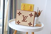 Louis Vuitton | Toiletry Pouch Tan - M80351 - 25 x 20 x 5.5 cm - 1