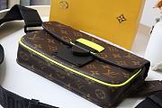 Louis Vuitton |  S Lock Sling Bag  - M45864 - 21 x 15 x 4 cm - 2