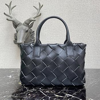 Bottega Veneta | Cabat Black Bag - 649598 - 33 x 23 x 12cm