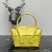 Bottega Veneta | Arco Yellow -  600606 - 29 x 9 x 29  cm - 1