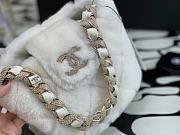 Chanel | Shearling Bucket White Bag - AS2257 - 16 x 18 x 12cm - 6