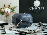 CHANEL | Blue Hexagon Vanity Case - AS2630 - 15 x 10 x 11 cm - 5