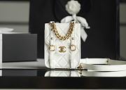 Chanel | New Mini White Messenger Bag - AS2695 - 17 x 14 x 7 cm - 1