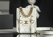 Chanel | New Mini White Messenger Bag - AS2695 - 17 x 14 x 7 cm - 2