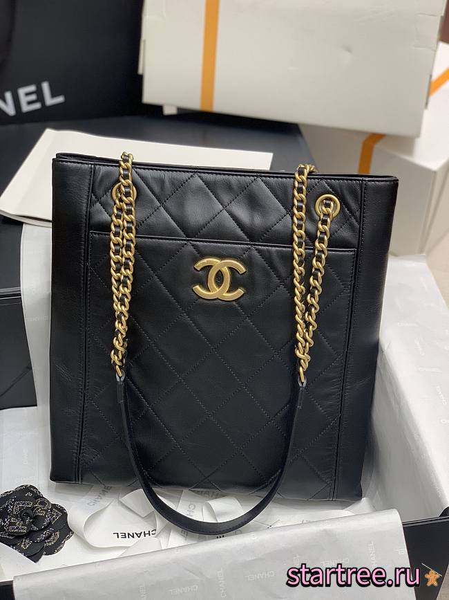 CHANEL | Small Shopping Bag - AS2295 - 30 x 29 x 7.5 cm - 1