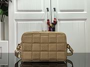 Louis Vuitton | Small Beige Troca PM handbag - M59116 - 22 x 15 x 6 cm - 3