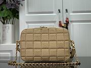 Louis Vuitton | Troca MM handbag Beige - M59111 - 25.5 x 17 x 7 cm - 2