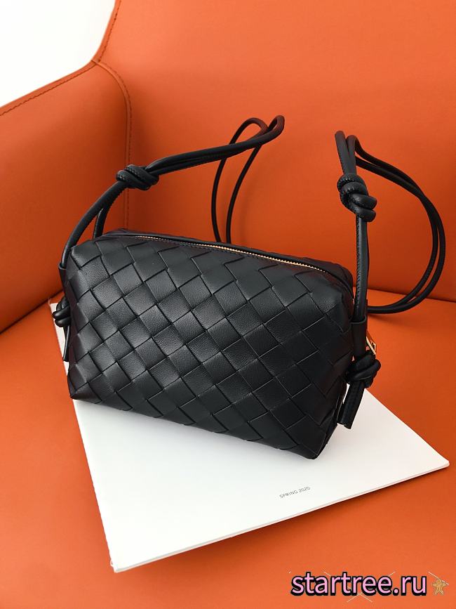 Bottega Veneta | Loop Black Bag - 666683 - 17 x 10 x 6cm - 1