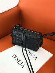 Bottega Veneta | Loop Black Bag - 666683 - 17 x 10 x 6cm - 4